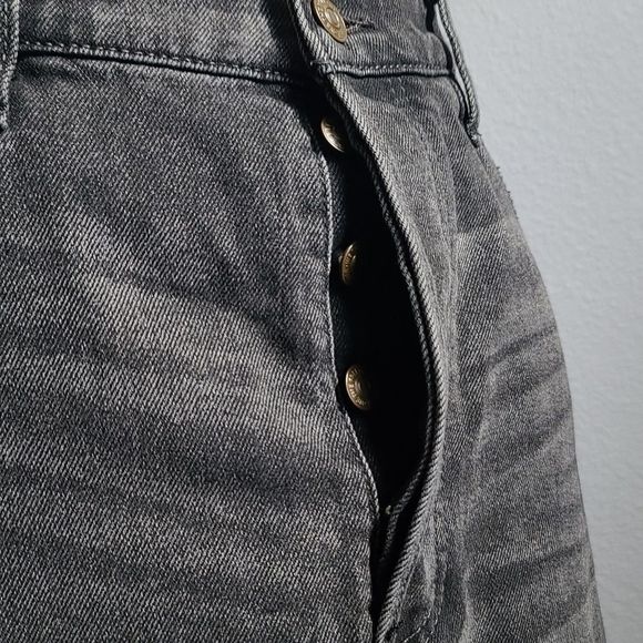 FREE PEOPLE MINI SKIRT - Picture 3 of 12